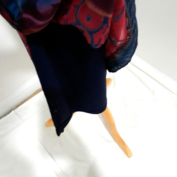 Kathie Lee Collection lining floral print skirt size Medium - Picture 7 of 8